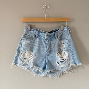 Hollister High Rise Vintage Shorts Size 27 Light Wash Distressed Cotton Denim